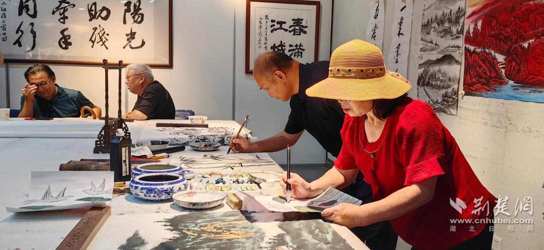 跨越海峡的艺术之约 武汉与台中残障人士文化艺术交流活动侧记