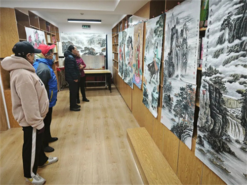 激发社区活力 点亮品质生活——新时代文明实践下的“家门口”文化集市与艺术展